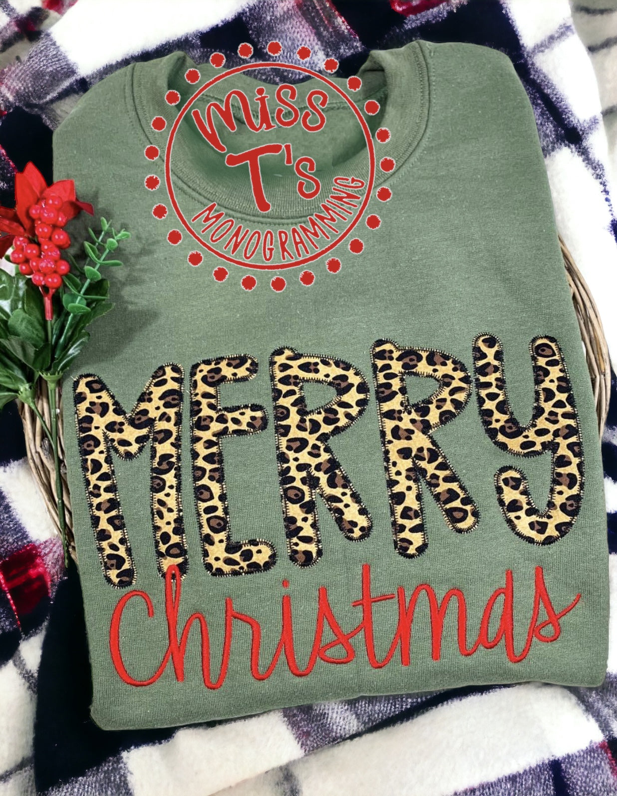 MERRY CHRISTMAS LEOPARD APPLIQUE CHRISTMAS SWEATSHIRT