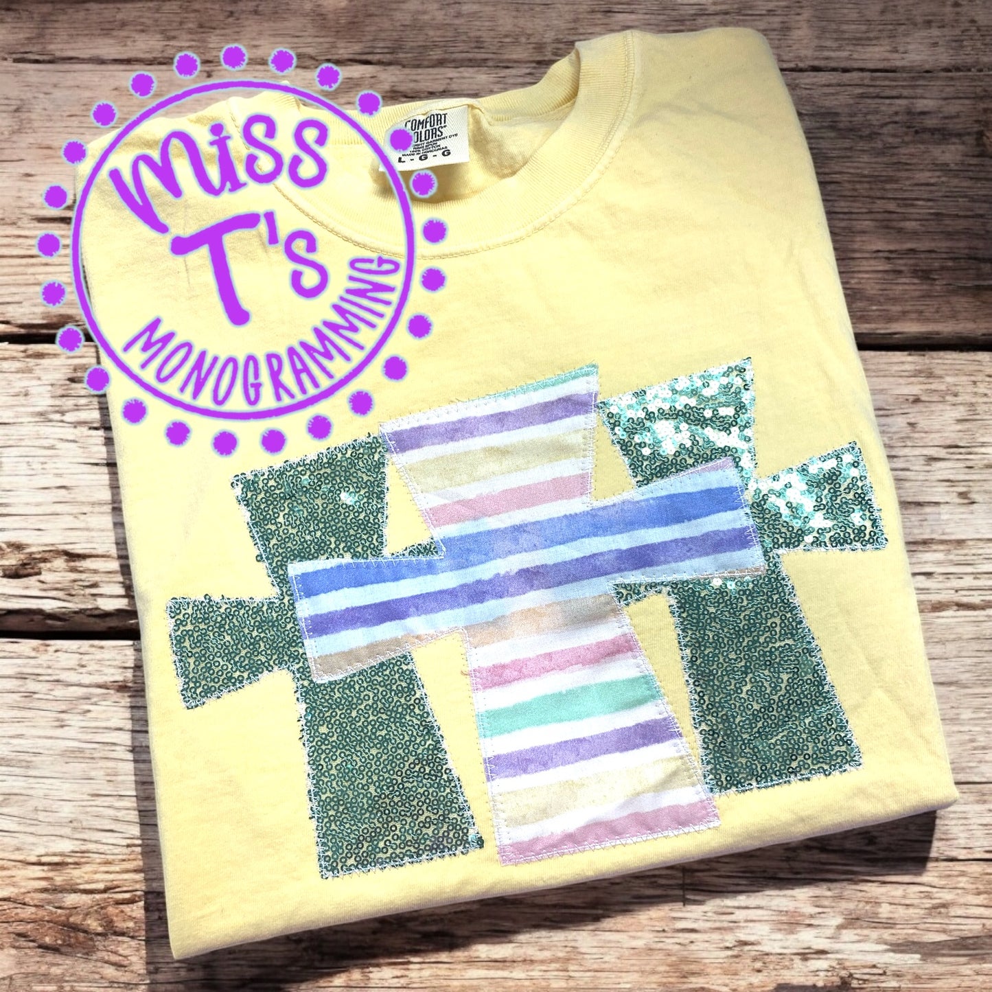CROSS TRIO EASTER EMBROIDERED TEE