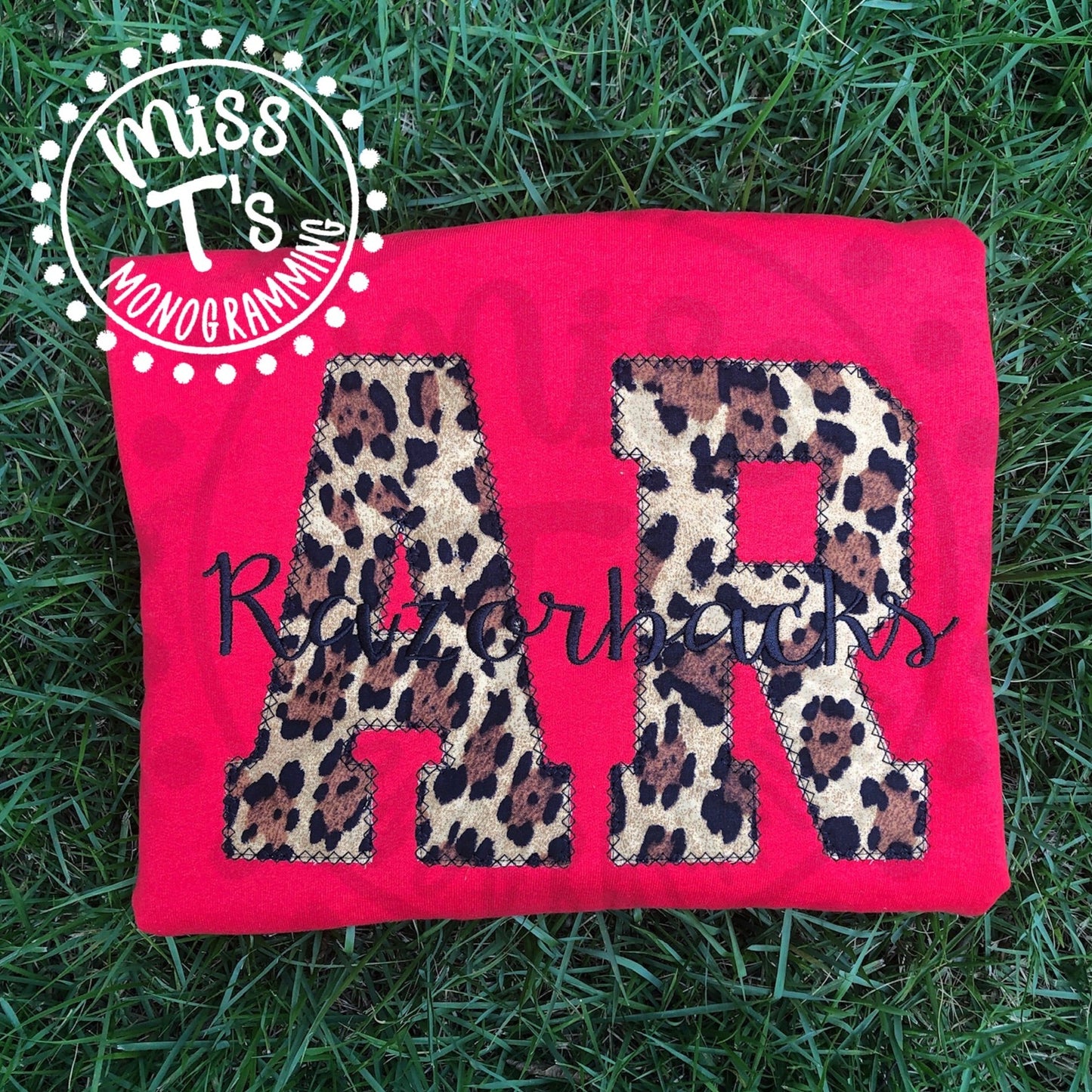 AR RAZORBACKS LEOPARD VARSITY APPLIQUE SWEATSHIRT