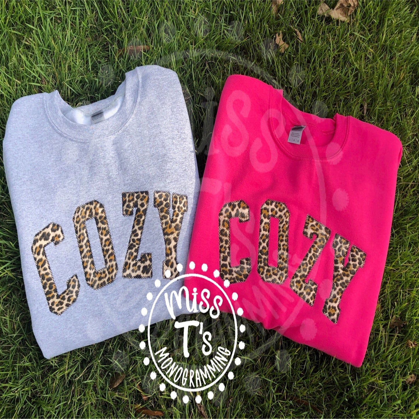 COZY LEOPARD APPLIQUE SWEATSHIRT