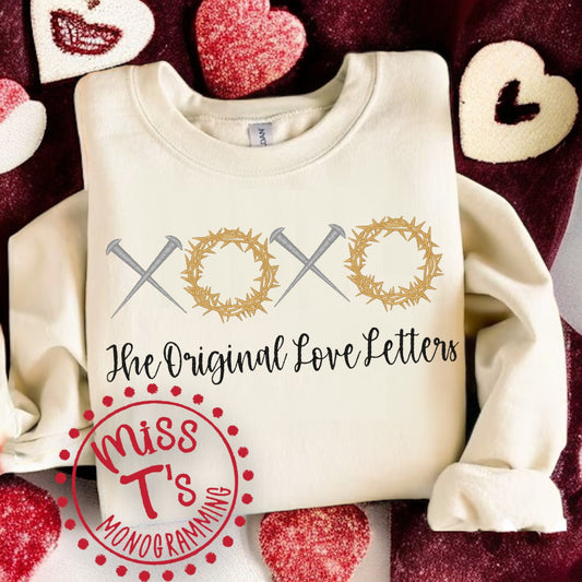 XOXO THE ORIGINAL LOVE LETTERS FULLY EMBROIDERED SWEATSHIRT