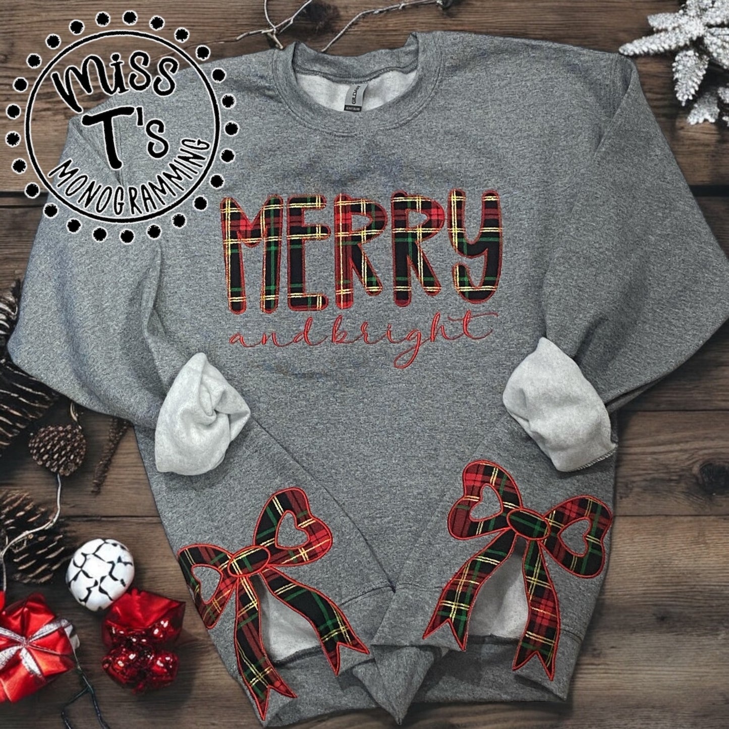 MERRY AND BRIGHT BLACK PLAID APPLIQUE ON GREY SWEATSHIRT -SIDE BOWS