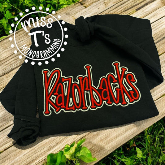 RAZORBACKS PUFF DESIGN EMBROIDERED SWEATSHIRT