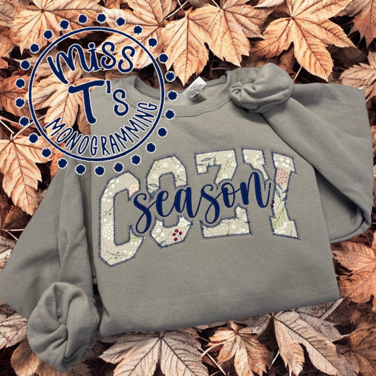 QUILTED COZY SEASON APPLIQUE SWEATSHIRT